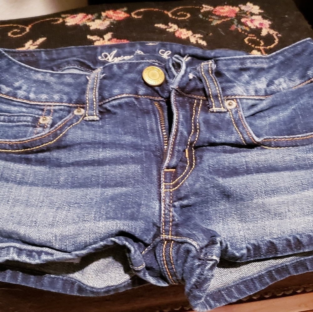 American Eagle 🦅STRETCH short shorts